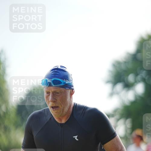 21.06.2026 - 29. Vierlanden-Triathlon LAZAROV Photography http://msf.ph/oto/9839824 21.06.2026 08:39:29 Schwimmen 32, 155, 166, 212 meine-sportfotos.de