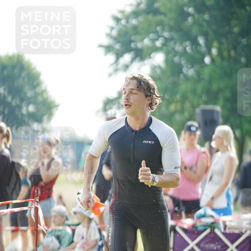 21.06.2026 - 29. Vierlanden-Triathlon LAZAROV Photography http://msf.ph/oto/9839846 21.06.2026 08:39:55 Schwimmen 72, 103 meine-sportfotos.de