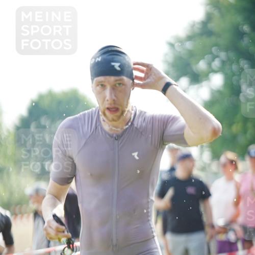 21.06.2026 - 29. Vierlanden-Triathlon LAZAROV Photography http://msf.ph/oto/9839866 21.06.2026 08:40:15 Schwimmen 21, 55, 78, 109 meine-sportfotos.de
