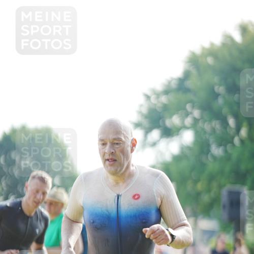 21.06.2026 - 29. Vierlanden-Triathlon LAZAROV Photography http://msf.ph/oto/9839878 21.06.2026 08:49:15 Schwimmen 86, 199 meine-sportfotos.de