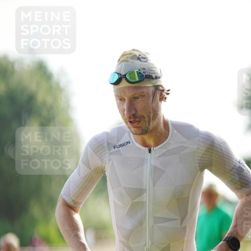 21.06.2026 - 29. Vierlanden-Triathlon LAZAROV Photography http://msf.ph/oto/9839892 21.06.2026 08:49:39 Schwimmen 187 meine-sportfotos.de
