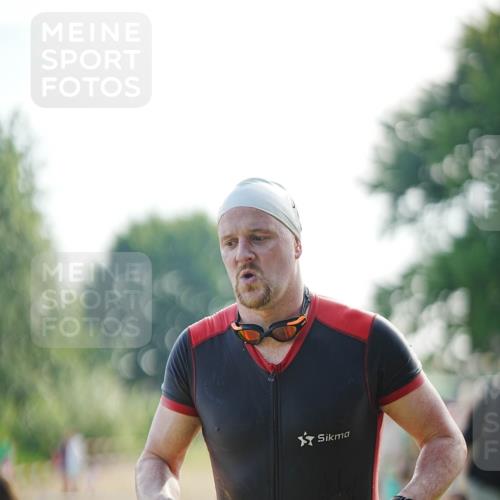 21.06.2026 - 29. Vierlanden-Triathlon LAZAROV Photography http://msf.ph/oto/9839904 21.06.2026 08:50:06 Schwimmen 48 meine-sportfotos.de