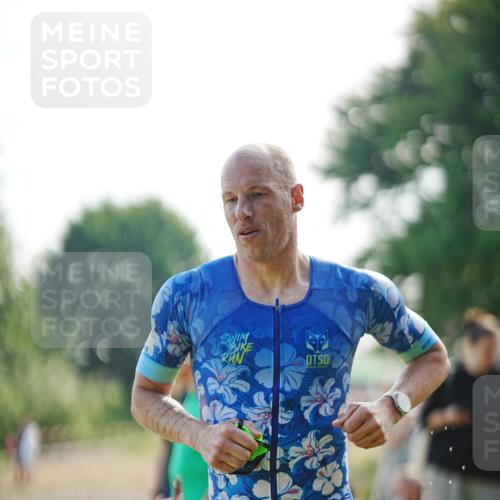 21.06.2026 - 29. Vierlanden-Triathlon LAZAROV Photography http://msf.ph/oto/9839917 21.06.2026 08:50:18 Schwimmen 52, 139 meine-sportfotos.de