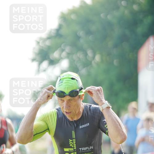 21.06.2026 - 29. Vierlanden-Triathlon LAZAROV Photography http://msf.ph/oto/9839943 21.06.2026 08:50:57 Schwimmen 100, 163, 179, 1353 meine-sportfotos.de