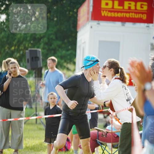 21.06.2026 - 29. Vierlanden-Triathlon LAZAROV Photography http://msf.ph/oto/9839954 21.06.2026 08:51:10 Schwimmen 71 meine-sportfotos.de