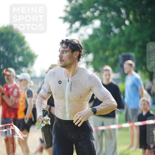 21.06.2026 - 29. Vierlanden-Triathlon LAZAROV Photography http://msf.ph/oto/9839966 21.06.2026 08:51:35 Schwimmen 50, 81, 157, 161 meine-sportfotos.de