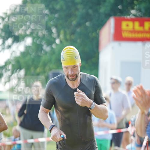 21.06.2026 - 29. Vierlanden-Triathlon LAZAROV Photography http://msf.ph/oto/9839969 21.06.2026 08:51:36 Schwimmen 50, 81, 157, 161 meine-sportfotos.de