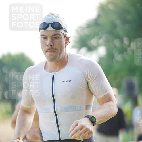21.06.2026 - 29. Vierlanden-Triathlon LAZAROV Photography http://msf.ph/oto/9839987 21.06.2026 08:52:19 Schwimmen 5, 58, 171 meine-sportfotos.de