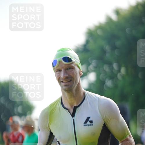 21.06.2026 - 29. Vierlanden-Triathlon LAZAROV Photography http://msf.ph/oto/9840043 21.06.2026 08:54:00 Schwimmen 122, 124, 126 meine-sportfotos.de