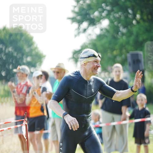 21.06.2026 - 29. Vierlanden-Triathlon LAZAROV Photography http://msf.ph/oto/9840078 21.06.2026 08:56:09 Schwimmen 87, 138 meine-sportfotos.de