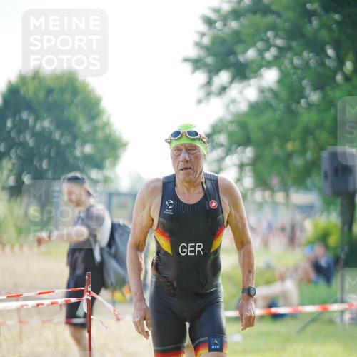 21.06.2026 - 29. Vierlanden-Triathlon LAZAROV Photography http://msf.ph/oto/9840117 21.06.2026 09:02:12 Schwimmen 217 meine-sportfotos.de