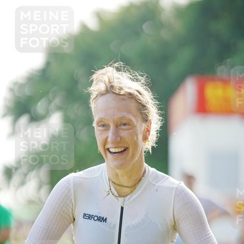 21.06.2026 - 29. Vierlanden-Triathlon LAZAROV Photography http://msf.ph/oto/9840125 21.06.2026 09:02:21 Schwimmen 217, 231, 283 meine-sportfotos.de