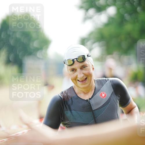 21.06.2026 - 29. Vierlanden-Triathlon LAZAROV Photography http://msf.ph/oto/9840129 21.06.2026 09:15:09 Schwimmen 248, 269, 294 meine-sportfotos.de