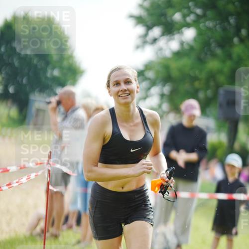 21.06.2026 - 29. Vierlanden-Triathlon LAZAROV Photography http://msf.ph/oto/9840143 21.06.2026 09:17:20 Schwimmen 249 meine-sportfotos.de