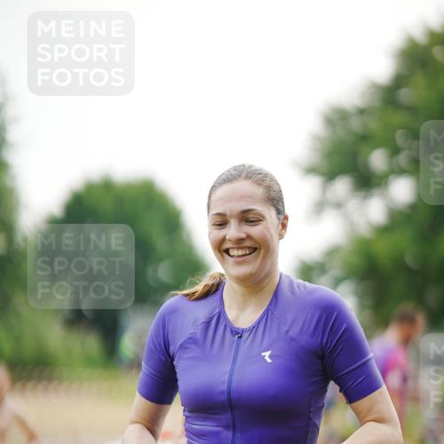 21.06.2026 - 29. Vierlanden-Triathlon LAZAROV Photography http://msf.ph/oto/9840195 21.06.2026 09:23:37 Schwimmen 270 meine-sportfotos.de