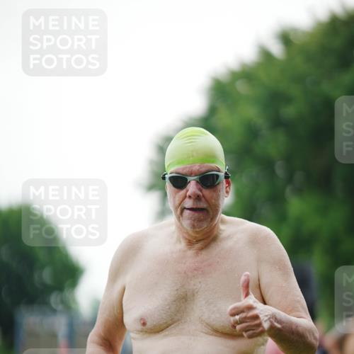 21.06.2026 - 29. Vierlanden-Triathlon LAZAROV Photography http://msf.ph/oto/9840202 21.06.2026 09:28:50 Schwimmen 289 meine-sportfotos.de