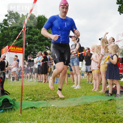21.06.2026 - 29. Vierlanden-Triathlon LAZAROV Photography http://msf.ph/oto/9840239 21.06.2026 09:58:17 Schwimmen 345, 360, 373 meine-sportfotos.de