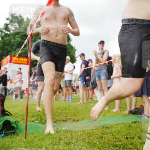 21.06.2026 - 29. Vierlanden-Triathlon LAZAROV Photography http://msf.ph/oto/9840248 21.06.2026 09:59:16 Schwimmen 303, 325, 356 meine-sportfotos.de