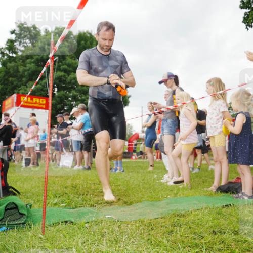 21.06.2026 - 29. Vierlanden-Triathlon LAZAROV Photography http://msf.ph/oto/9840254 21.06.2026 10:00:19 Schwimmen 327 meine-sportfotos.de