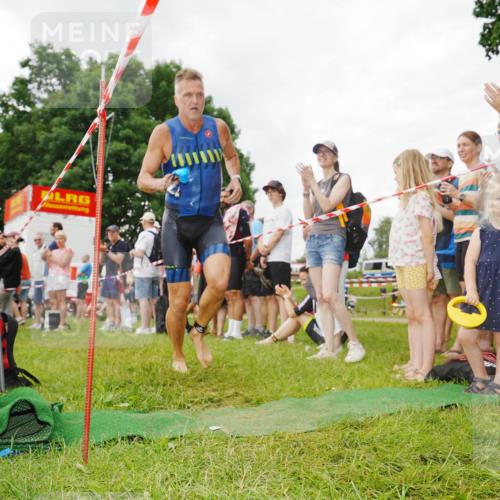 21.06.2026 - 29. Vierlanden-Triathlon LAZAROV Photography http://msf.ph/oto/9840264 21.06.2026 10:03:34 Schwimmen 437 meine-sportfotos.de