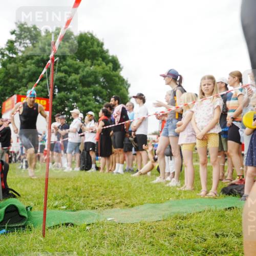 21.06.2026 - 29. Vierlanden-Triathlon LAZAROV Photography http://msf.ph/oto/9840272 21.06.2026 10:04:16 Schwimmen 420, 454 meine-sportfotos.de