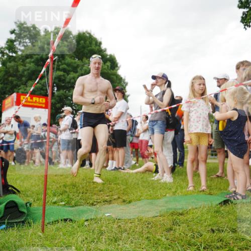 21.06.2026 - 29. Vierlanden-Triathlon LAZAROV Photography http://msf.ph/oto/9840292 21.06.2026 10:06:23 Schwimmen 438, 444, 464 meine-sportfotos.de