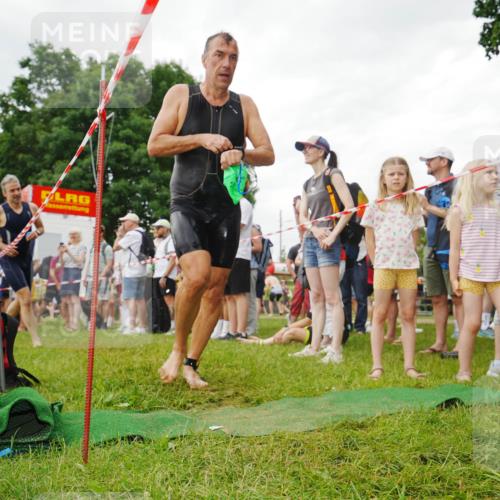 21.06.2026 - 29. Vierlanden-Triathlon LAZAROV Photography http://msf.ph/oto/9840305 21.06.2026 10:06:42 Schwimmen 397, 410, 417 meine-sportfotos.de