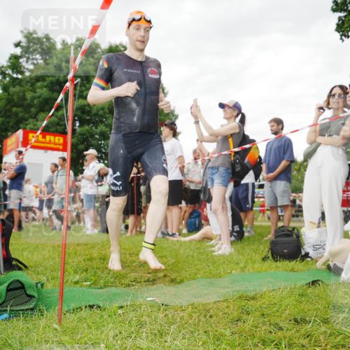 21.06.2026 - 29. Vierlanden-Triathlon LAZAROV Photography http://msf.ph/oto/9840334 21.06.2026 10:08:11 Schwimmen 393, 459, 471, 473, 478 meine-sportfotos.de