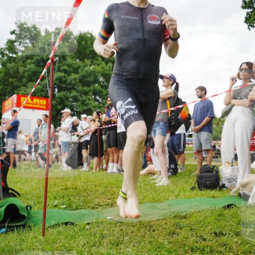 21.06.2026 - 29. Vierlanden-Triathlon LAZAROV Photography http://msf.ph/oto/9840336 21.06.2026 10:08:11 Schwimmen 393, 459, 471, 473, 478 meine-sportfotos.de