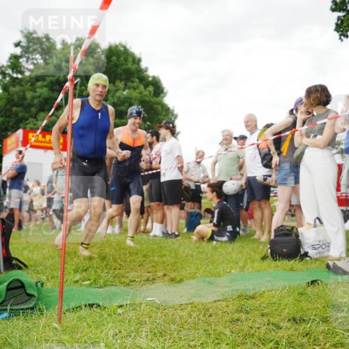 21.06.2026 - 29. Vierlanden-Triathlon LAZAROV Photography http://msf.ph/oto/9840359 21.06.2026 10:08:38 Schwimmen 403, 422, 432, 476, 1356 meine-sportfotos.de
