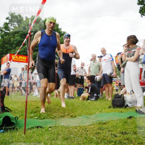 21.06.2026 - 29. Vierlanden-Triathlon LAZAROV Photography http://msf.ph/oto/9840361 21.06.2026 10:08:38 Schwimmen 403, 422, 432, 476, 1356 meine-sportfotos.de