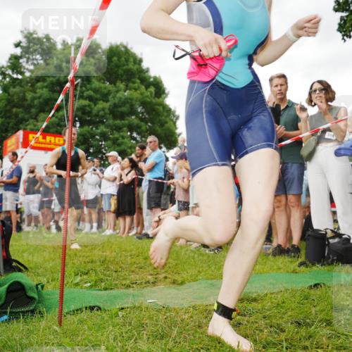 21.06.2026 - 29. Vierlanden-Triathlon LAZAROV Photography http://msf.ph/oto/9840434 21.06.2026 10:15:04 Schwimmen 509, 545 meine-sportfotos.de