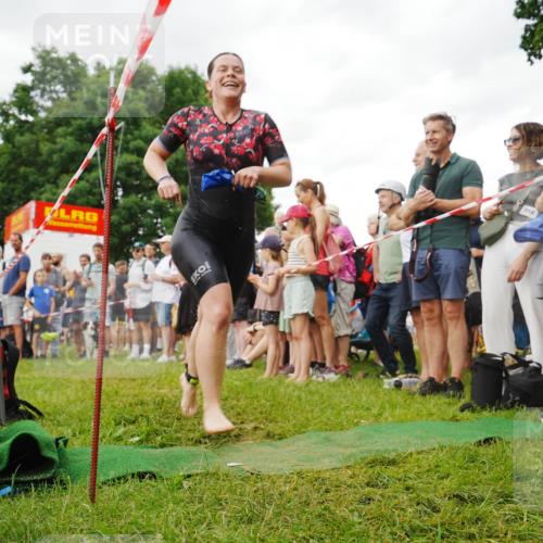 21.06.2026 - 29. Vierlanden-Triathlon LAZAROV Photography http://msf.ph/oto/9840455 21.06.2026 10:15:56 Schwimmen 552, 562 meine-sportfotos.de