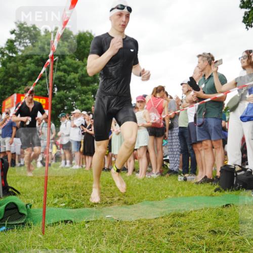 21.06.2026 - 29. Vierlanden-Triathlon LAZAROV Photography http://msf.ph/oto/9840489 21.06.2026 10:16:55 Schwimmen 328, 388, 506, 538, 604, 613, 622 meine-sportfotos.de