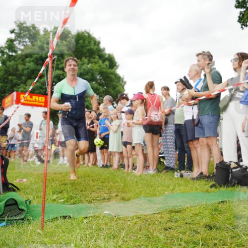 21.06.2026 - 29. Vierlanden-Triathlon LAZAROV Photography http://msf.ph/oto/9840540 21.06.2026 10:17:44 Schwimmen 353, 508, 567, 575, 600 meine-sportfotos.de