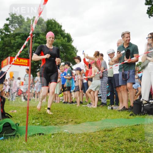 21.06.2026 - 29. Vierlanden-Triathlon LAZAROV Photography http://msf.ph/oto/9840572 21.06.2026 10:18:21 Schwimmen 494 meine-sportfotos.de