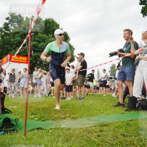 21.06.2026 - 29. Vierlanden-Triathlon LAZAROV Photography http://msf.ph/oto/9840671 21.06.2026 10:20:07 Schwimmen 304, 314, 484, 568, 586 meine-sportfotos.de