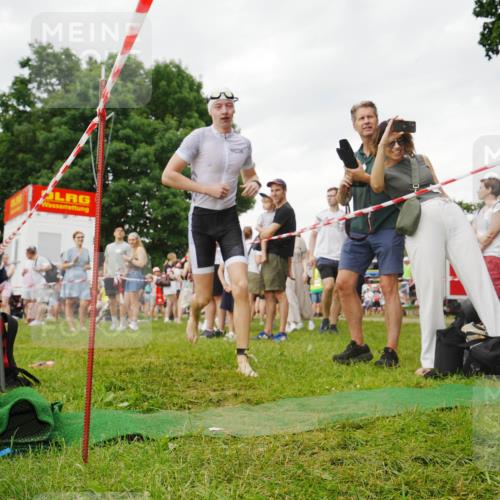 21.06.2026 - 29. Vierlanden-Triathlon LAZAROV Photography http://msf.ph/oto/9840678 21.06.2026 10:20:11 Schwimmen 304, 314, 484 meine-sportfotos.de