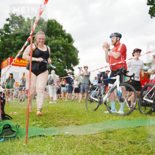 21.06.2026 - 29. Vierlanden-Triathlon LAZAROV Photography http://msf.ph/oto/9840709 21.06.2026 10:22:23 Schwimmen 623 meine-sportfotos.de