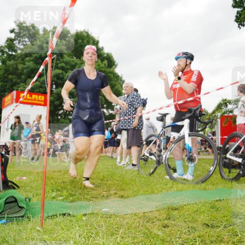 21.06.2026 - 29. Vierlanden-Triathlon LAZAROV Photography http://msf.ph/oto/9840716 21.06.2026 10:23:38 Schwimmen 504 meine-sportfotos.de