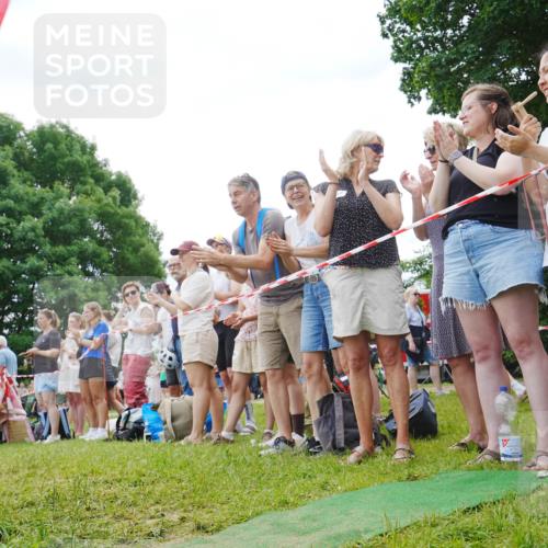 21.06.2026 - 29. Vierlanden-Triathlon LAZAROV Photography http://msf.ph/oto/9840781 21.06.2026 10:57:19 Schwimmen 701, 726, 740 meine-sportfotos.de