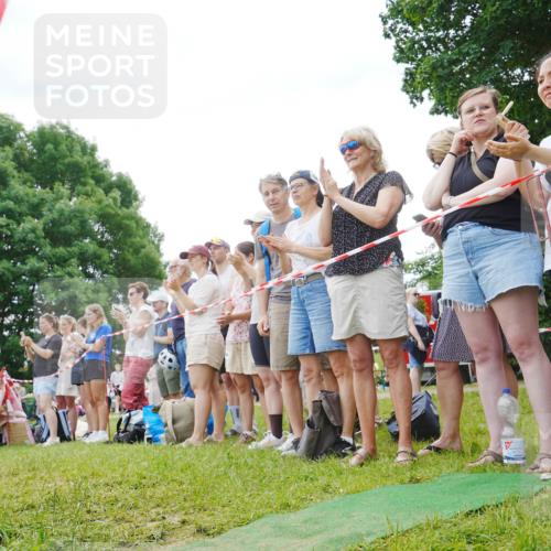 21.06.2026 - 29. Vierlanden-Triathlon LAZAROV Photography http://msf.ph/oto/9840798 21.06.2026 10:57:59 Schwimmen 650, 689 meine-sportfotos.de