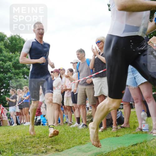 21.06.2026 - 29. Vierlanden-Triathlon LAZAROV Photography http://msf.ph/oto/9840830 21.06.2026 10:58:10 Schwimmen 640, 650, 666, 674 meine-sportfotos.de