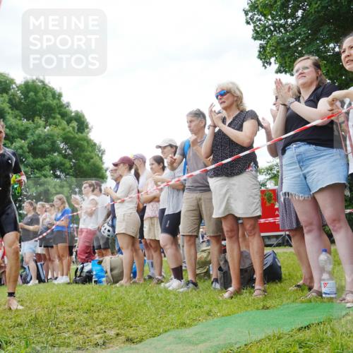 21.06.2026 - 29. Vierlanden-Triathlon LAZAROV Photography http://msf.ph/oto/9840836 21.06.2026 10:58:17 Schwimmen 666, 668, 674, 715, 719 meine-sportfotos.de