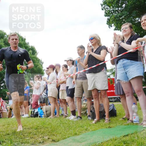 21.06.2026 - 29. Vierlanden-Triathlon LAZAROV Photography http://msf.ph/oto/9840838 21.06.2026 10:58:18 Schwimmen 666, 668, 674, 715, 719 meine-sportfotos.de
