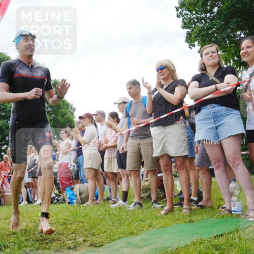 21.06.2026 - 29. Vierlanden-Triathlon LAZAROV Photography http://msf.ph/oto/9840912 21.06.2026 10:58:45 Schwimmen 630, 675, 721 meine-sportfotos.de