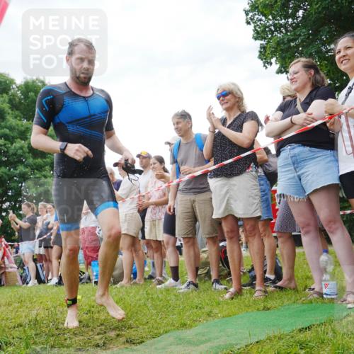 21.06.2026 - 29. Vierlanden-Triathlon LAZAROV Photography http://msf.ph/oto/9840941 21.06.2026 10:58:53 Schwimmen 630, 681, 699, 721, 745 meine-sportfotos.de