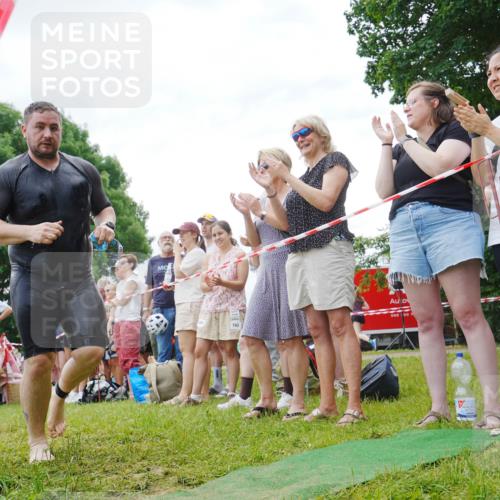 21.06.2026 - 29. Vierlanden-Triathlon LAZAROV Photography http://msf.ph/oto/9840965 21.06.2026 11:00:01 Schwimmen 724 meine-sportfotos.de