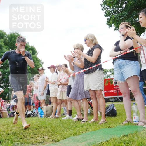 21.06.2026 - 29. Vierlanden-Triathlon LAZAROV Photography http://msf.ph/oto/9840971 21.06.2026 11:00:33 Schwimmen 696 meine-sportfotos.de