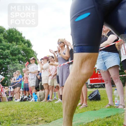 21.06.2026 - 29. Vierlanden-Triathlon LAZAROV Photography http://msf.ph/oto/9840991 21.06.2026 11:01:48 Schwimmen 673 meine-sportfotos.de